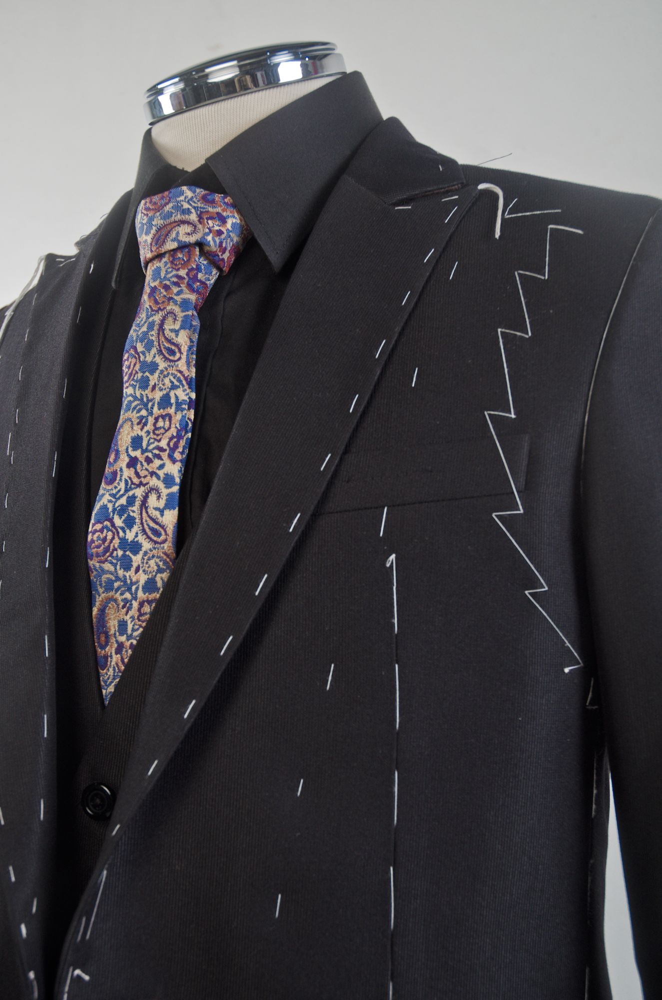 Bespoke Wedding Suits in Manila: What Every Groom Should Know