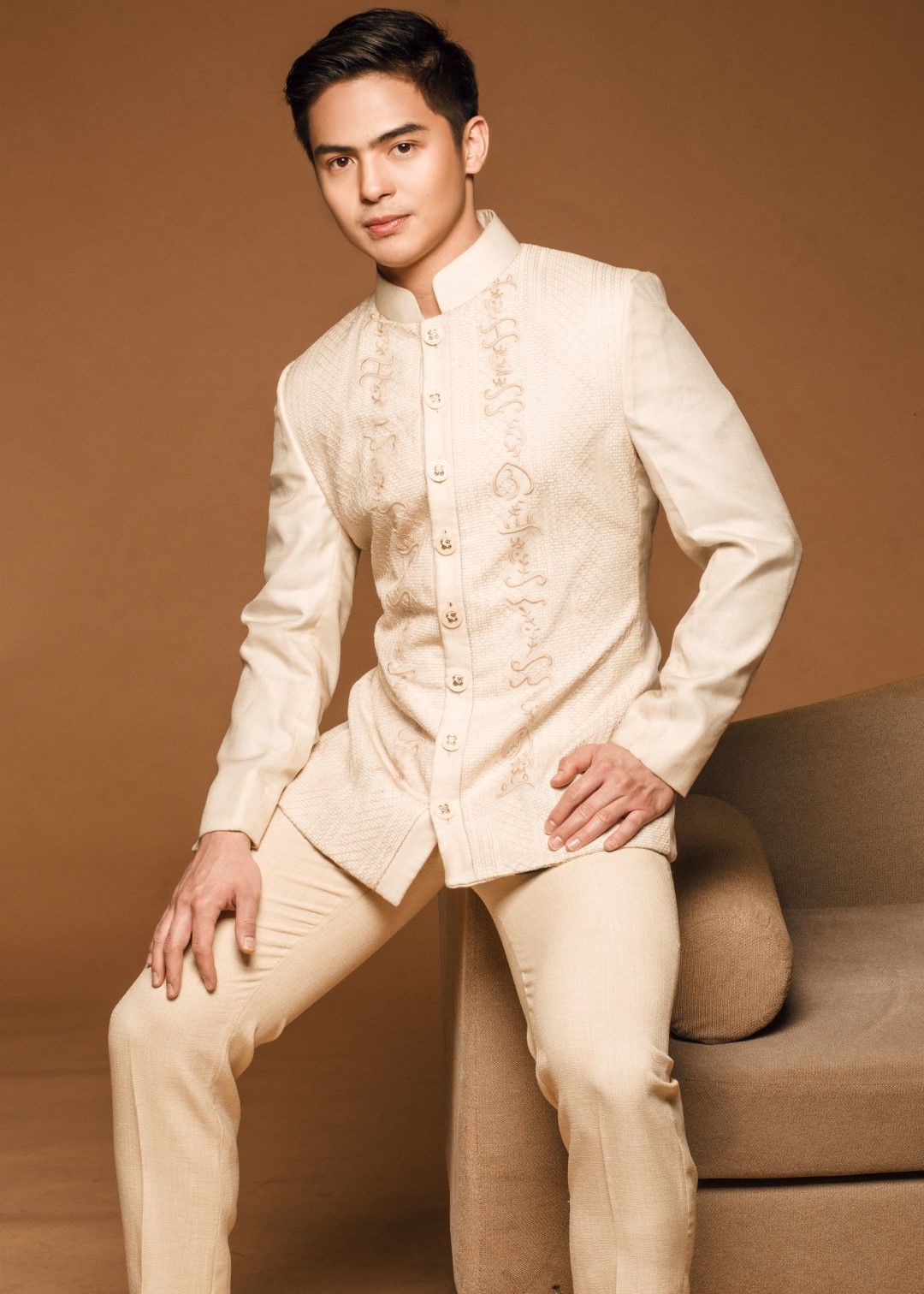 ORIAS Bespoke LOOKBOOK 2022-23 - Look 12